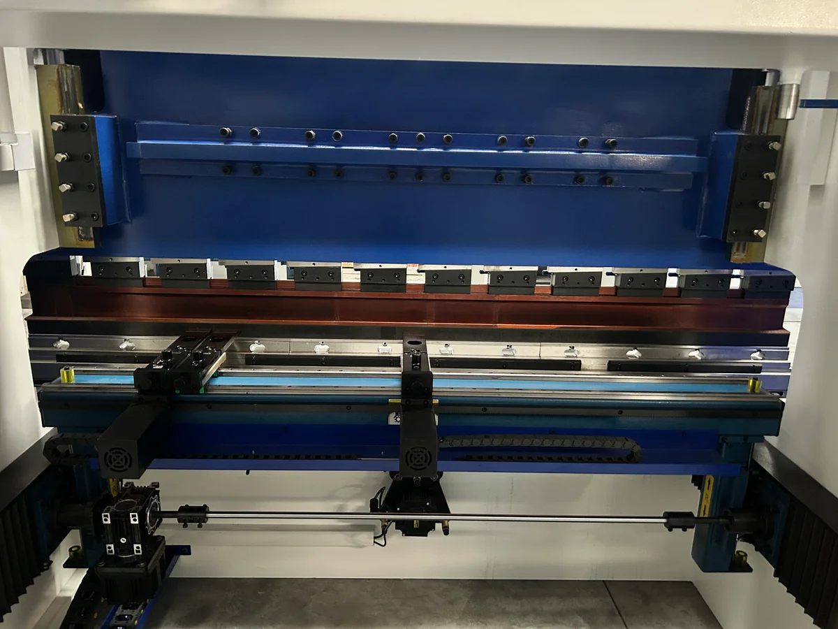 CNC press brake multi-axis backgauge system detail